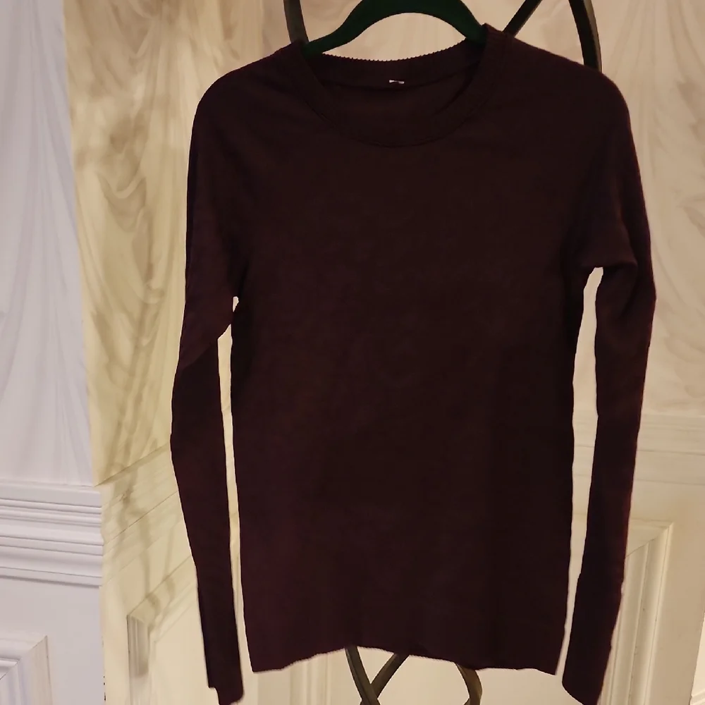 Lululemon Athletica Burgundy Top